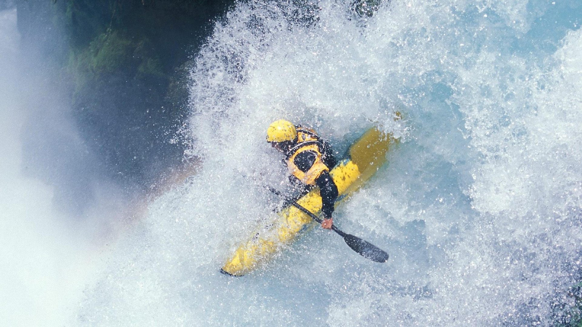 电竞产业蓬勃发展，中国战队再夺国际大赛冠军